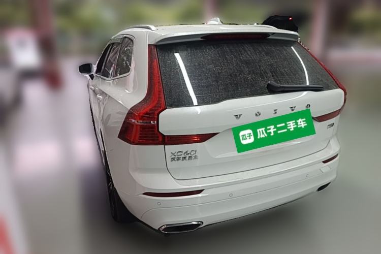 Used Volvo XC60 2018 T5 4x4 Smart Edition Rear Left 45 Deg