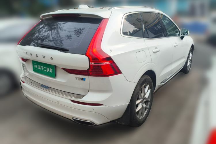 Used Volvo XC60 2018 T5 4x4 Zhiyi Edition Rear Right 45 Deg