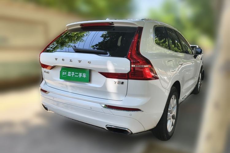 Used Volvo XC60 2018 T5 4x4 Zhiyi Edition Rear Right 45 Deg