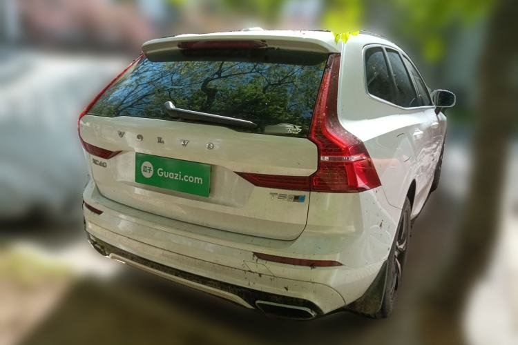 Used Volvo XC60 2018 T5 4x4 Smart & Sporty Edition Rear Right 45 Deg