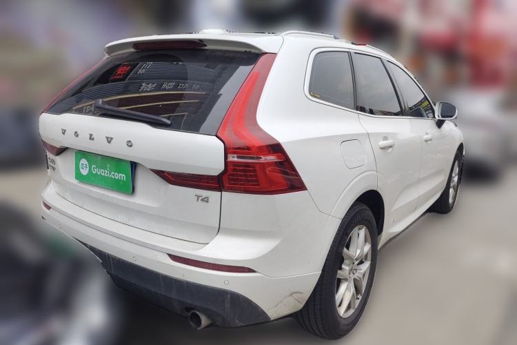 Used Volvo XC60 2018 T4 Zhiyi Edition Rear Right 45 Deg