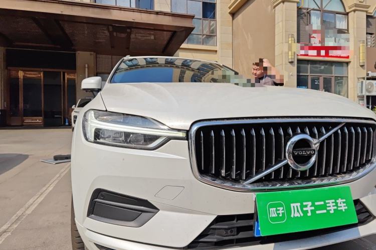 Used Volvo XC60 2018 T5 4x4 Zhiyi Edition Right Front Headlight