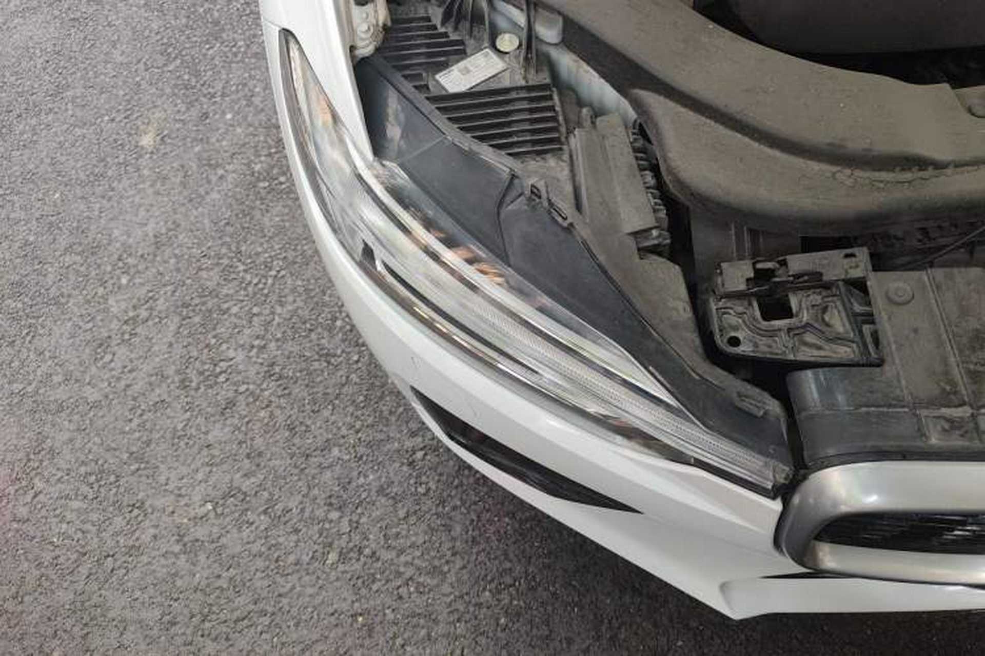 Used Volvo XC60 2018 T5 4x4 Zhiya Sport Edition Right Front Headlight