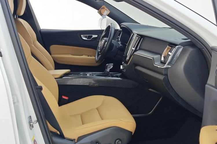 Used Volvo XC60 2018 T4 Zhiyi Edition Right Front Seat