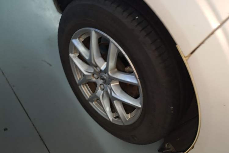 Used Volvo XC60 2018 T5 4x4 Zhiyi Edition Right Rear Wheel Hub