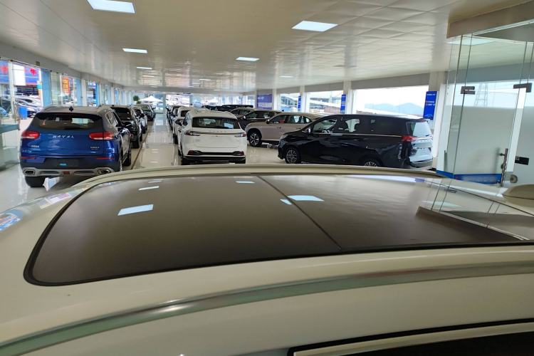 Used Volvo XC60 2018 T4 Zhiyi Edition Roof