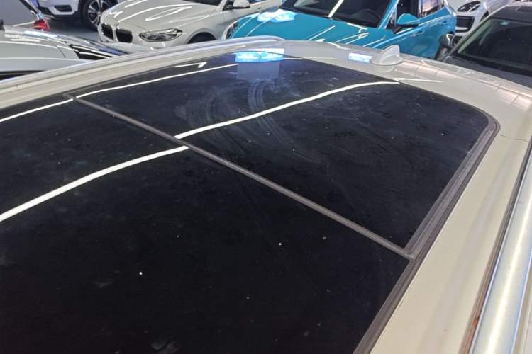 Used Volvo XC60 2018 T5 4x4 Zhiyi Edition Roof