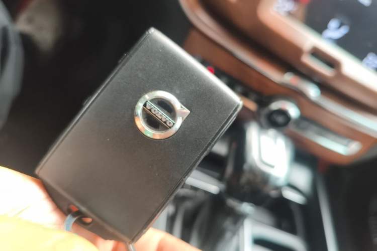 Used Volvo XC60 2018 T5 4x4 Zhiyi Edition Vehicle Key