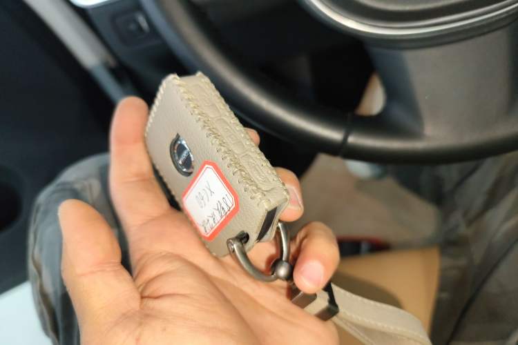 Used Volvo XC60 2018 T5 4x4 Zhiyi Edition Vehicle Key