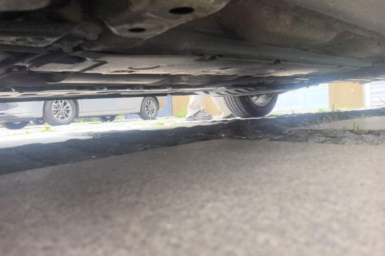 Used Volvo XC60 2018 T5 4x4 Zhiyi Edition Chassis Front Left