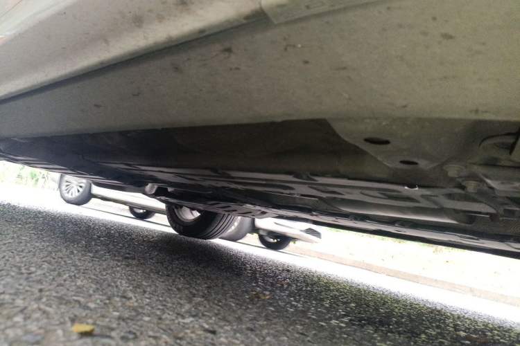 Used Volvo XC60 2018 T5 4x4 Zhiyi Edition Chassis Front Right