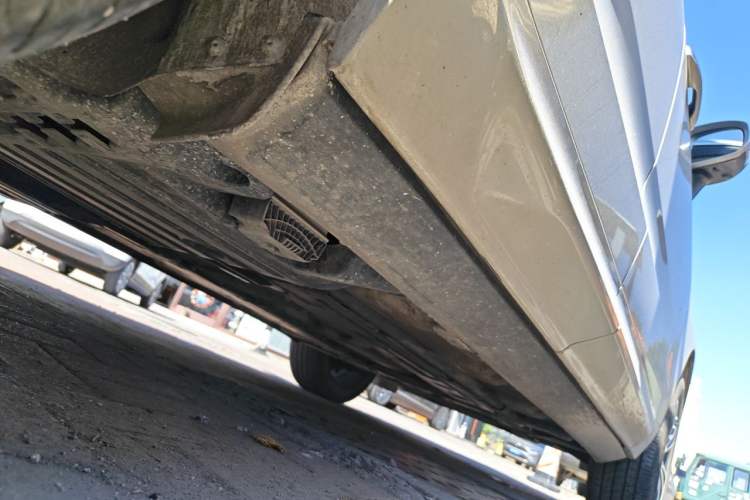 Used Volvo XC60 2018 T5 4x4 Zhiya Sport Edition Chassis Rear Right