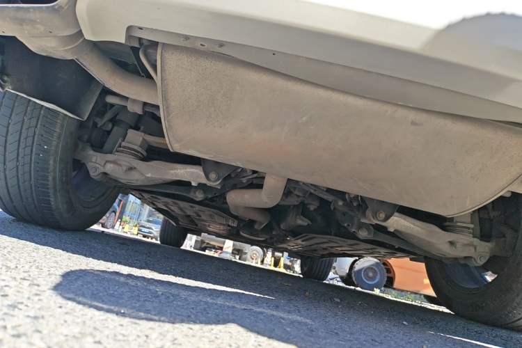 Used Volvo XC60 2018 T5 4x4 Zhiya Sport Edition Chassis Rear