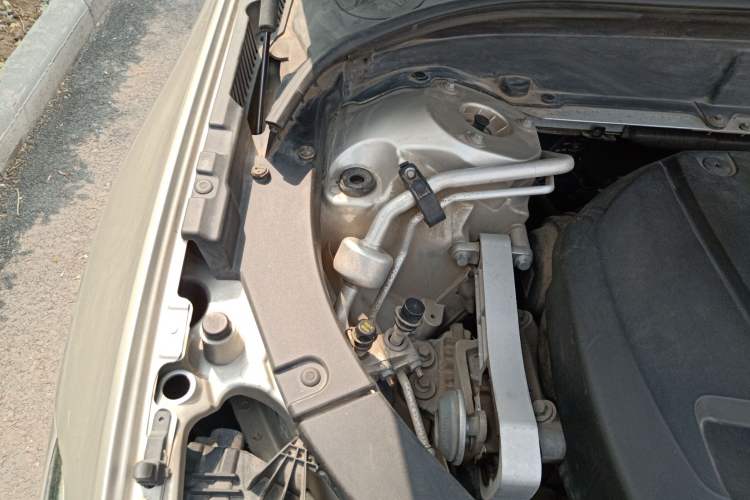 Used Volvo XC60 2018 T4 Zhiyi Edition Engine Bay Right