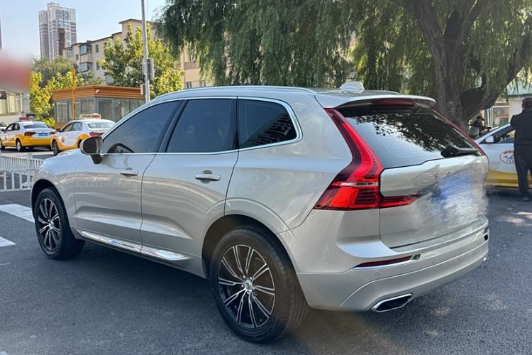 Used Volvo XC60 2018 T5 4x4 Zhiya Luxury Edition Exterior 2