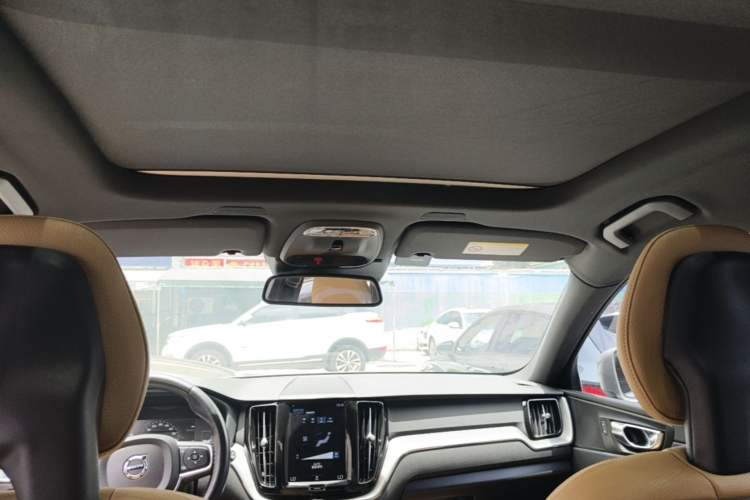 Used Volvo XC60 2018 T5 4x4 Zhiyi Edition Headliner