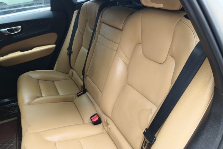Used Volvo XC60 2018 T5 4x4 Zhiyi Edition Left Rear Seat