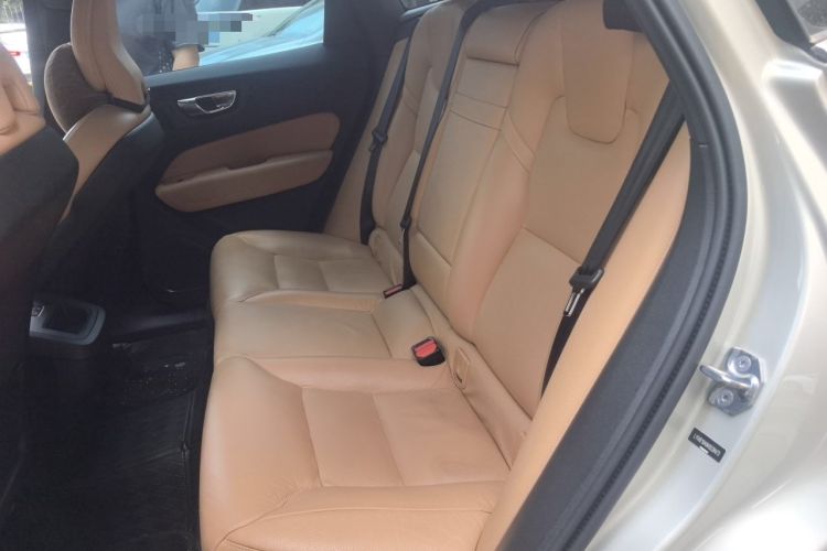 Used Volvo XC60 2018 T5 4x4 Zhiyi Edition Left Rear Seat