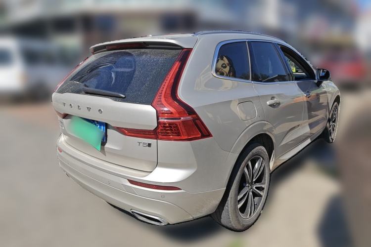 Used Volvo XC60 2018 T5 4x4 Zhiya Sport Edition Rear Right 45 Deg