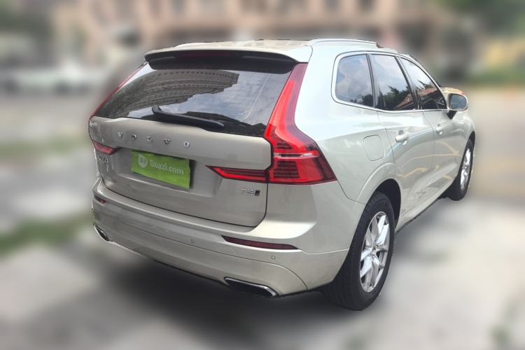 Used Volvo XC60 2018 T5 4x4 Zhiyi Edition Rear Right 45 Deg