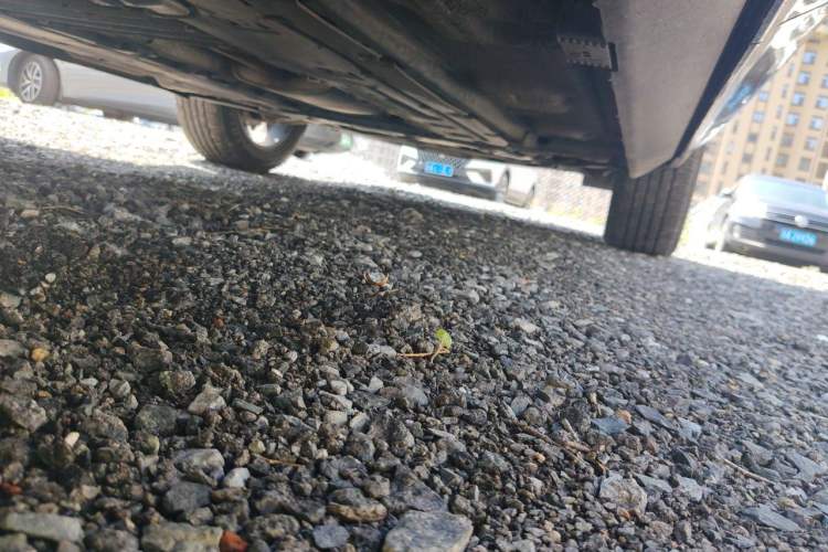 Used Volvo XC60 2019 T5 4x4 Smart Edition China V Standard Chassis Rear Right