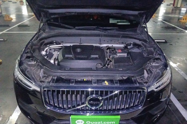 Used Volvo XC60 2019 T5 4x4 Smart Edition China V Standard Engine Bay