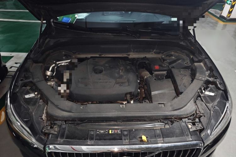 Used Volvo XC60 2019 T5 4x4 Smart Edition China V Standard Engine Bay