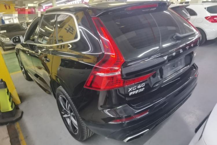 Used Volvo XC60 2019 T5 4x4 Zhiyuan Sport Edition China V Standard Exterior 2
