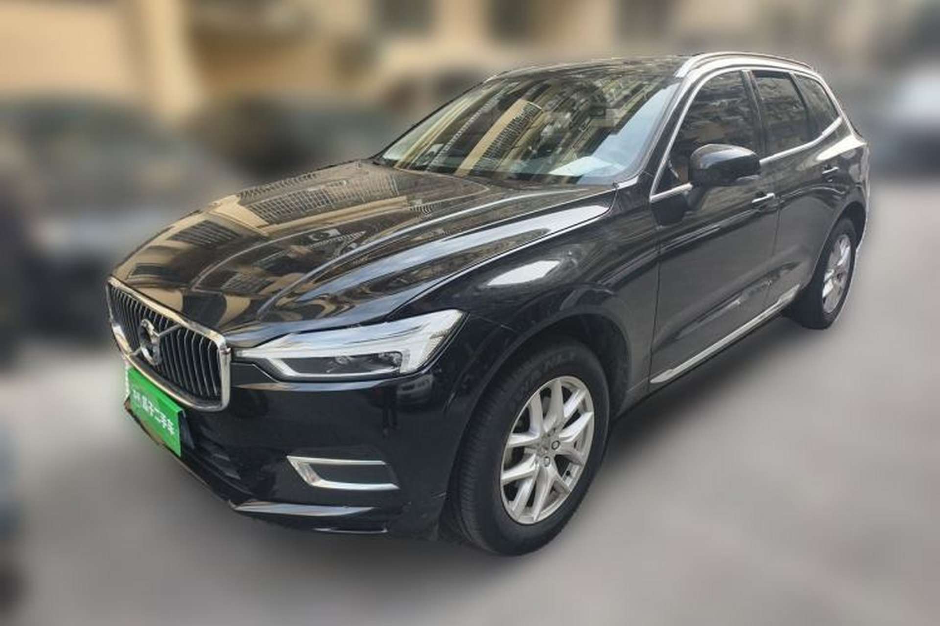 Used Volvo XC60 2019 T5 4x4 Smart Edition China VI Standard Front Left 45 Deg