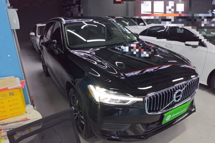 Used Volvo XC60 2019 T5 4x4 Zhiyuan Edition China VI Standard Front Right 45 Deg