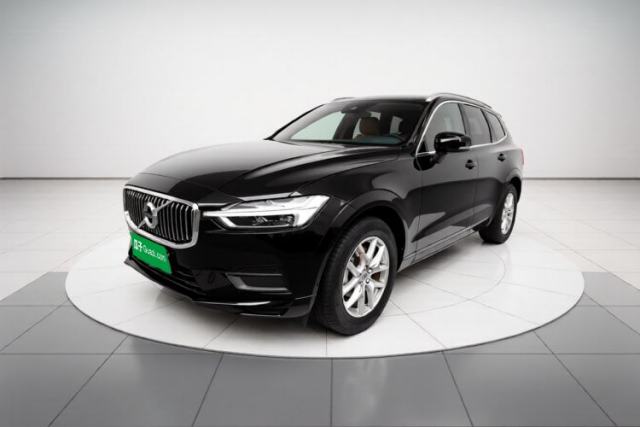 Ojetý Volvo XC60 2019 T5 4x4 Smart Edition China VI Standard