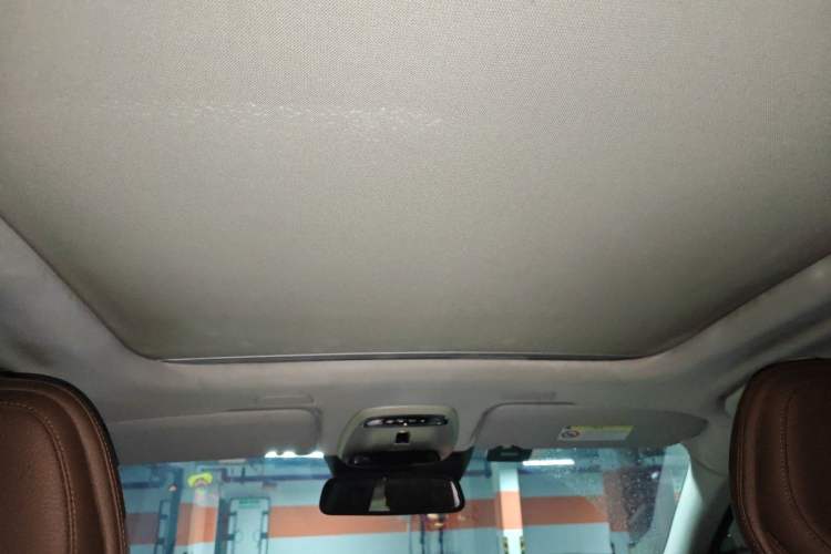 Used Volvo XC60 2019 T5 4x4 Smart Edition China V Standard Headliner