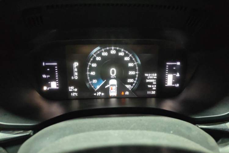 Used Volvo XC60 2019 T5 4x4 Smart Edition China V Standard Instrument Cluster
