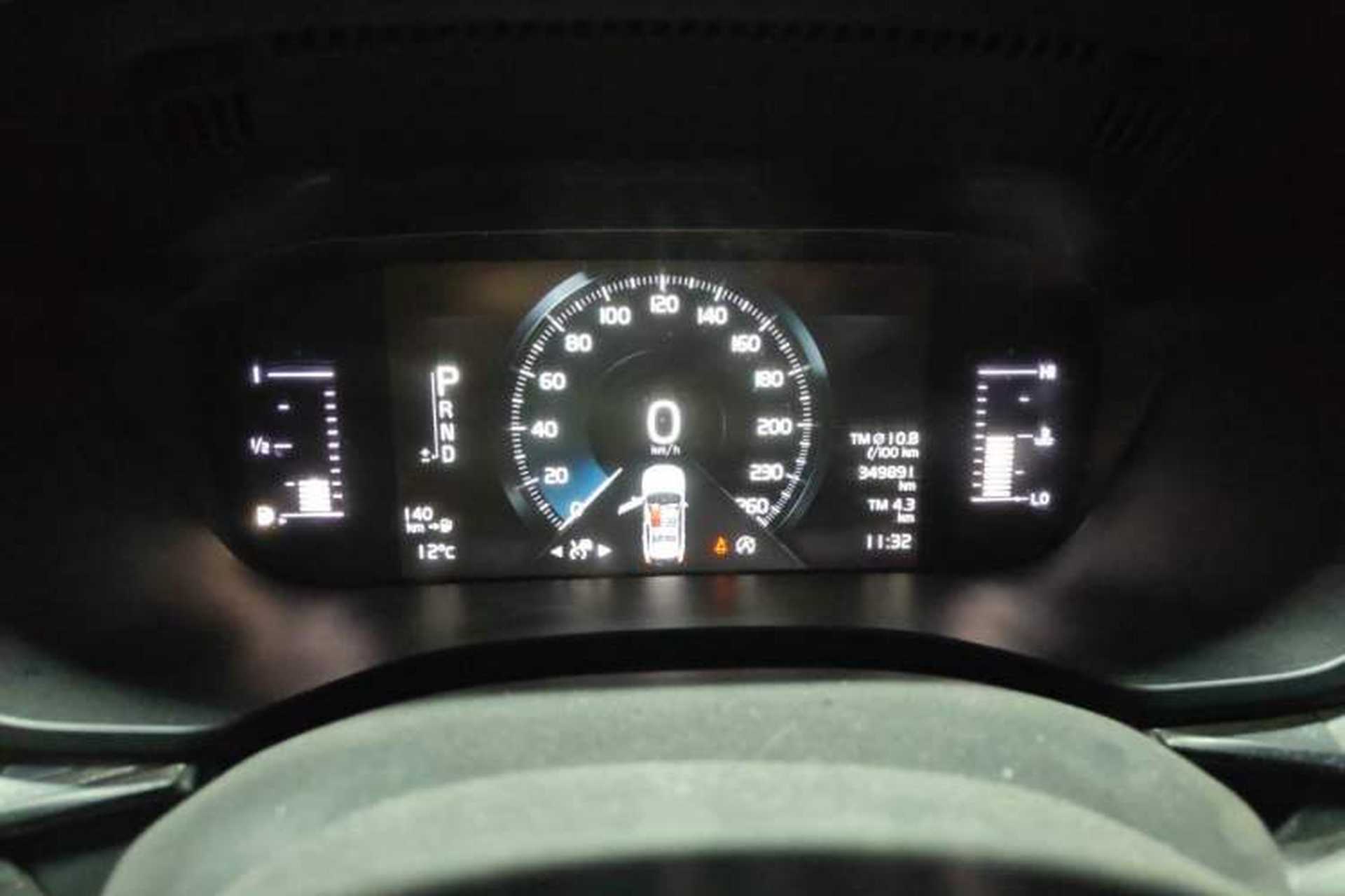 Used Volvo XC60 2019 T5 4x4 Smart Edition China V Standard Instrument Cluster