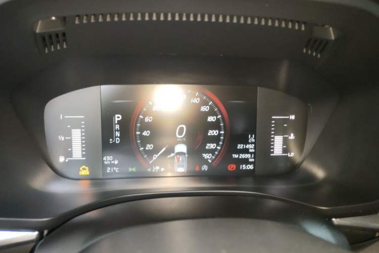 Used Volvo XC60 2019 T5 4x4 Smart Edition China V Standard Instrument Cluster