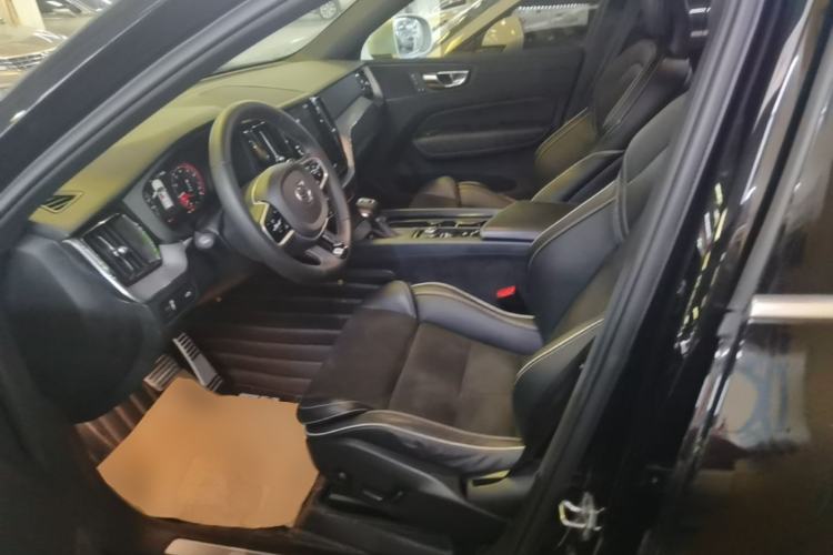 Used Volvo XC60 2019 T5 4x4 Zhiyuan Sport Edition China V Standard Left Front Seat