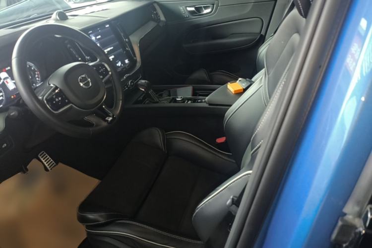 Used Volvo XC60 2019 T5 4x4 Zhiyuan Sport Edition China V Standard Left Front Seat