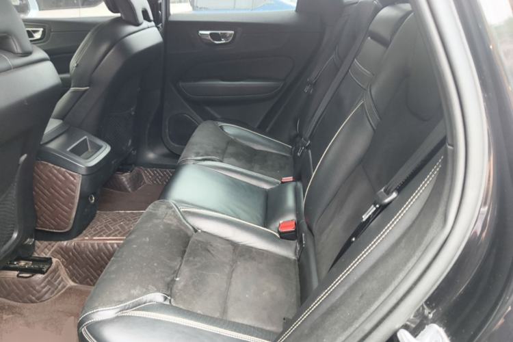 Used Volvo XC60 2019 T5 4x4 Zhiyuan Sport Edition China V Standard Left Rear Seat