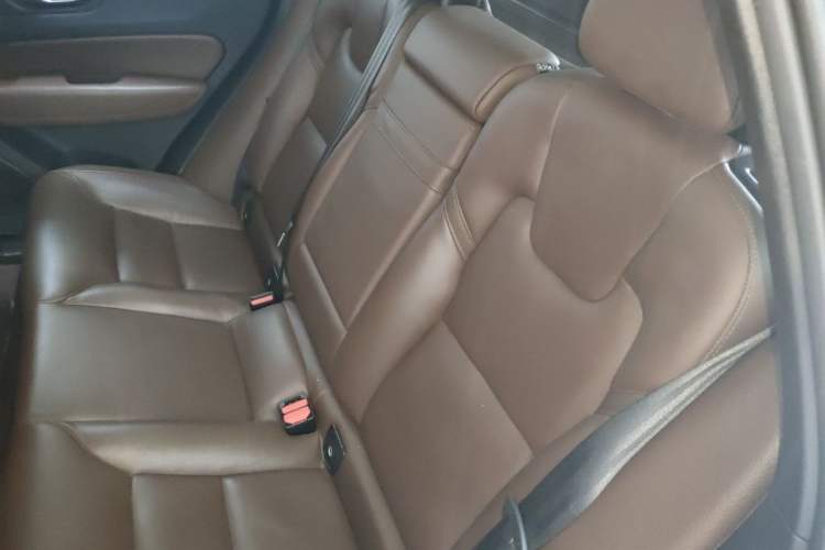 Used Volvo XC60 2019 T5 4x4 Smart Edition China V Standard Left Rear Seat