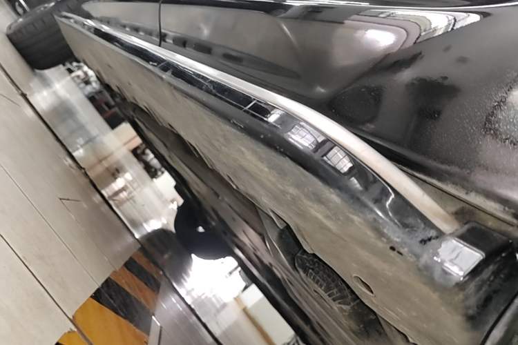 Used Volvo XC60 2019 T5 4x4 Zhiyuan Edition China VI Standard Left Side Sill