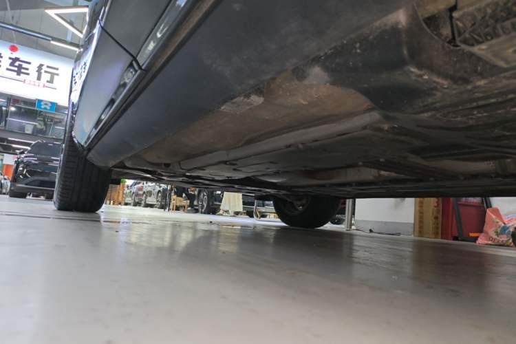 Used Volvo XC60 2019 T5 4x4 Zhiyuan Edition China VI Standard Left Side Sill