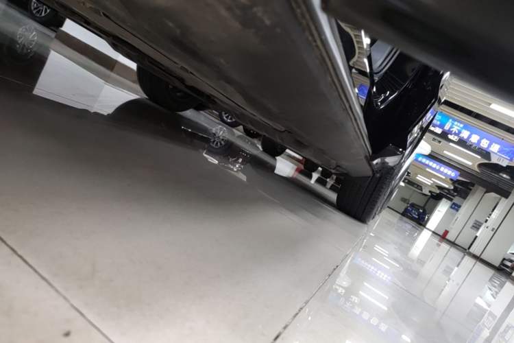 Used Volvo XC60 2019 T5 4x4 Smart Edition China V Standard Left Side Sill