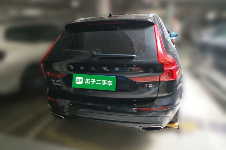 Used Volvo XC60 2019 T5 4x4 Smart Edition China VI Standard Rear