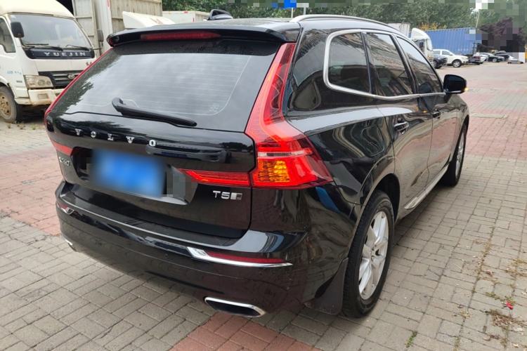 Used Volvo XC60 2019 T5 4x4 Smart Edition China VI Standard Rear Right 45 Deg