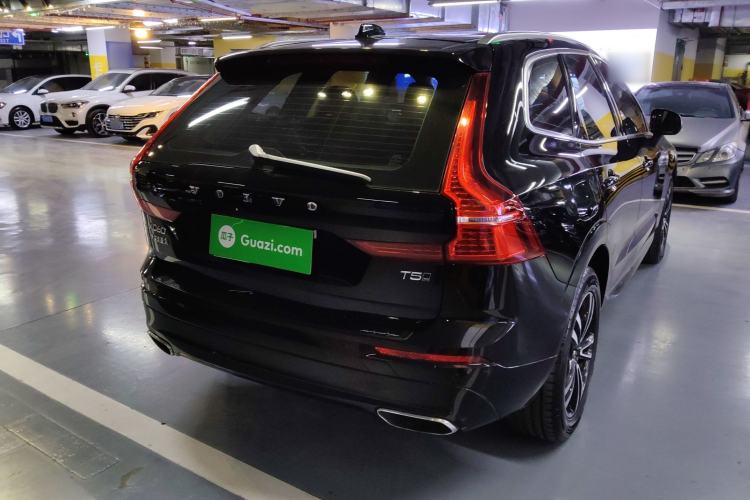 Used Volvo XC60 2019 T5 4x4 Smart & Dynamic Sport Edition China VI Standard Rear Right 45 Deg
