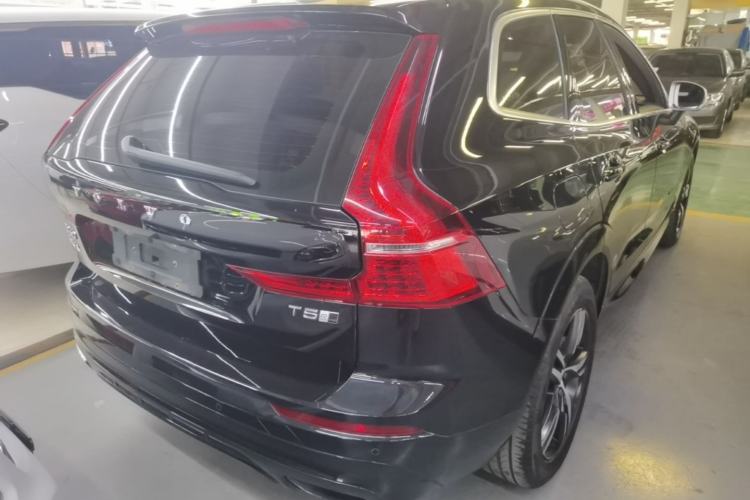 Used Volvo XC60 2019 T5 4x4 Zhiyuan Sport Edition China V Standard Rear Right 45 Deg