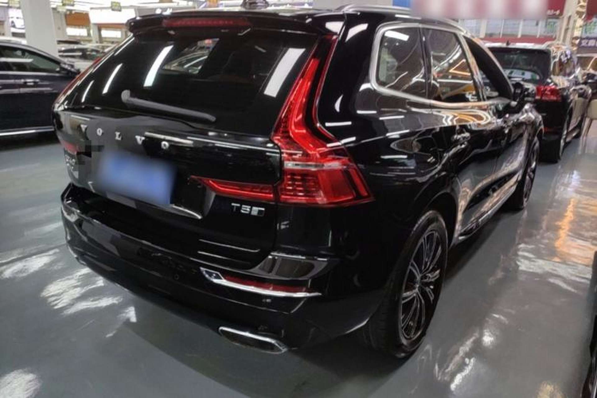 Used Volvo XC60 2019 T5 4x4 Zhiya Luxury Edition China V Standard Rear Right 45 Deg