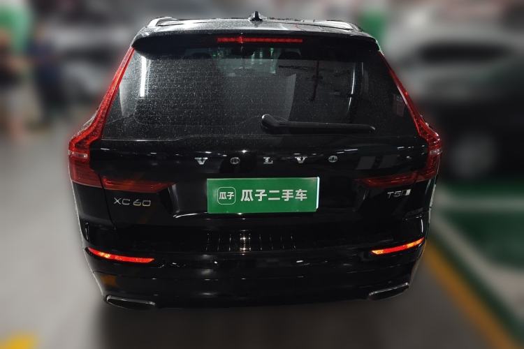 Used Volvo XC60 2019 T5 4x4 Smart Edition China V Standard Rear
