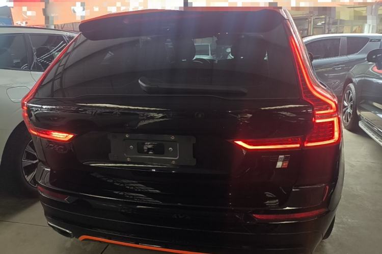 Used Volvo XC60 2019 T5 4x4 Zhiyuan Sport Edition China V Standard Rear