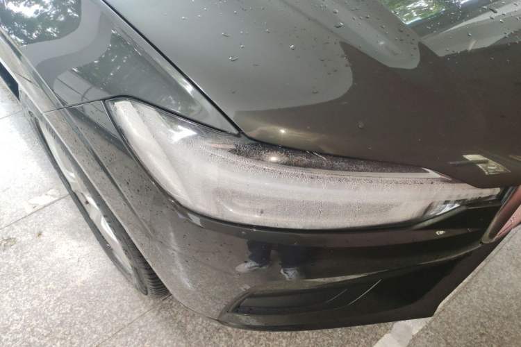 Used Volvo XC60 2019 T5 4x4 Smart Edition China V Standard Right Front Headlight